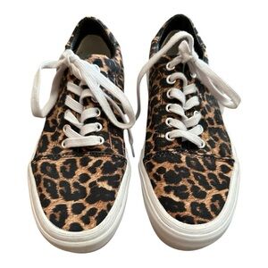Pacific Republic Leopard Animal Print‎ Canvas Sneakers Womens SZ 6 Platform